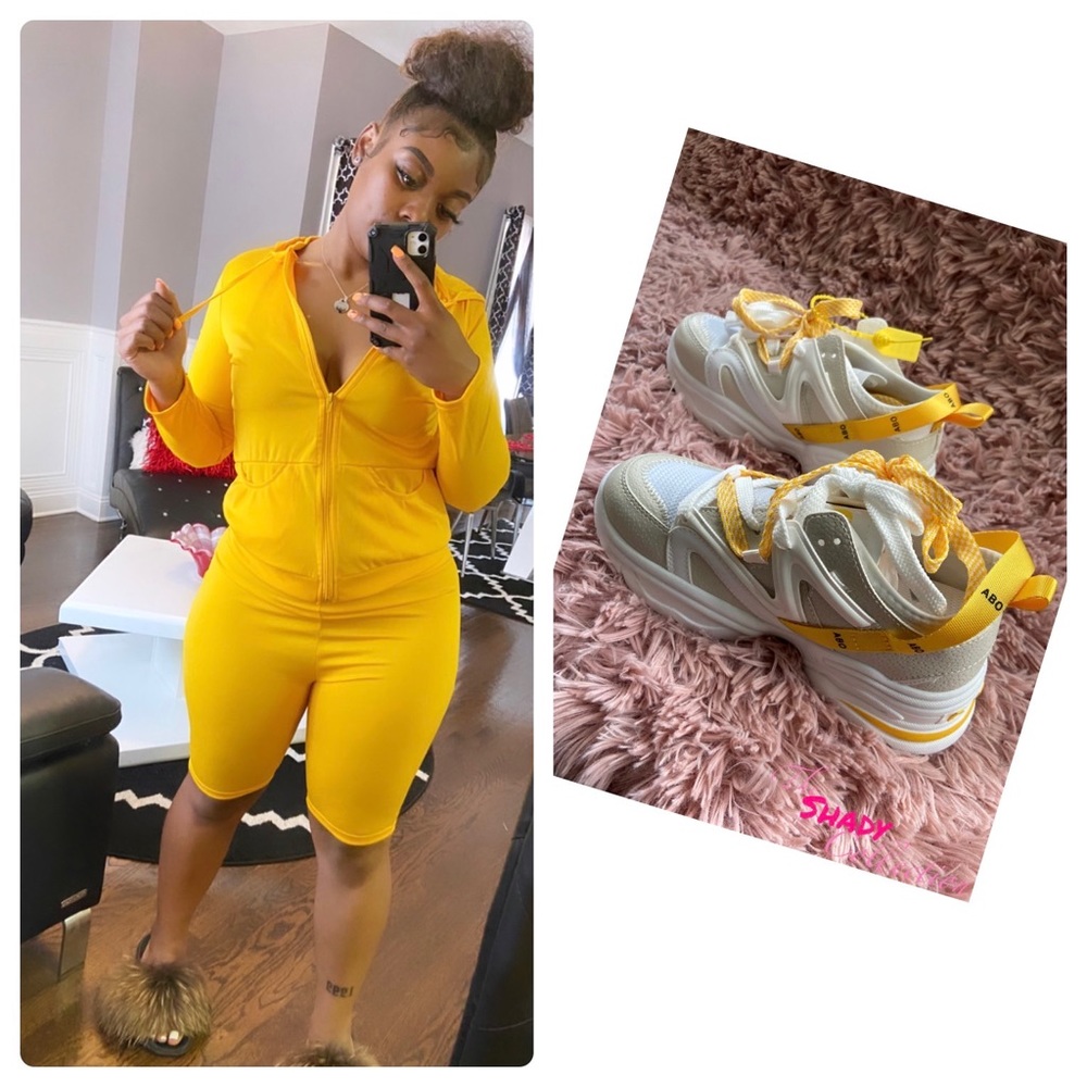2 Piece Set + Sneakers